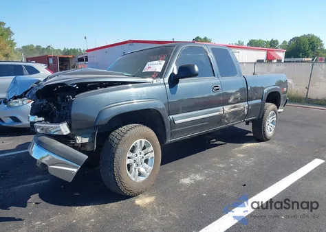 2004 Chevrolet Silverado 1500 Z71 from USA, damaged, VIN 1GCEK19T04E319846